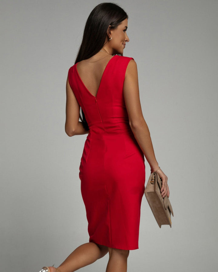 Juliette™ | Fitted dress with V-neckline and slit