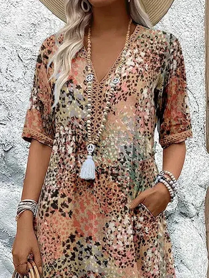 Neeltje™ | Vibrant mid-length dress